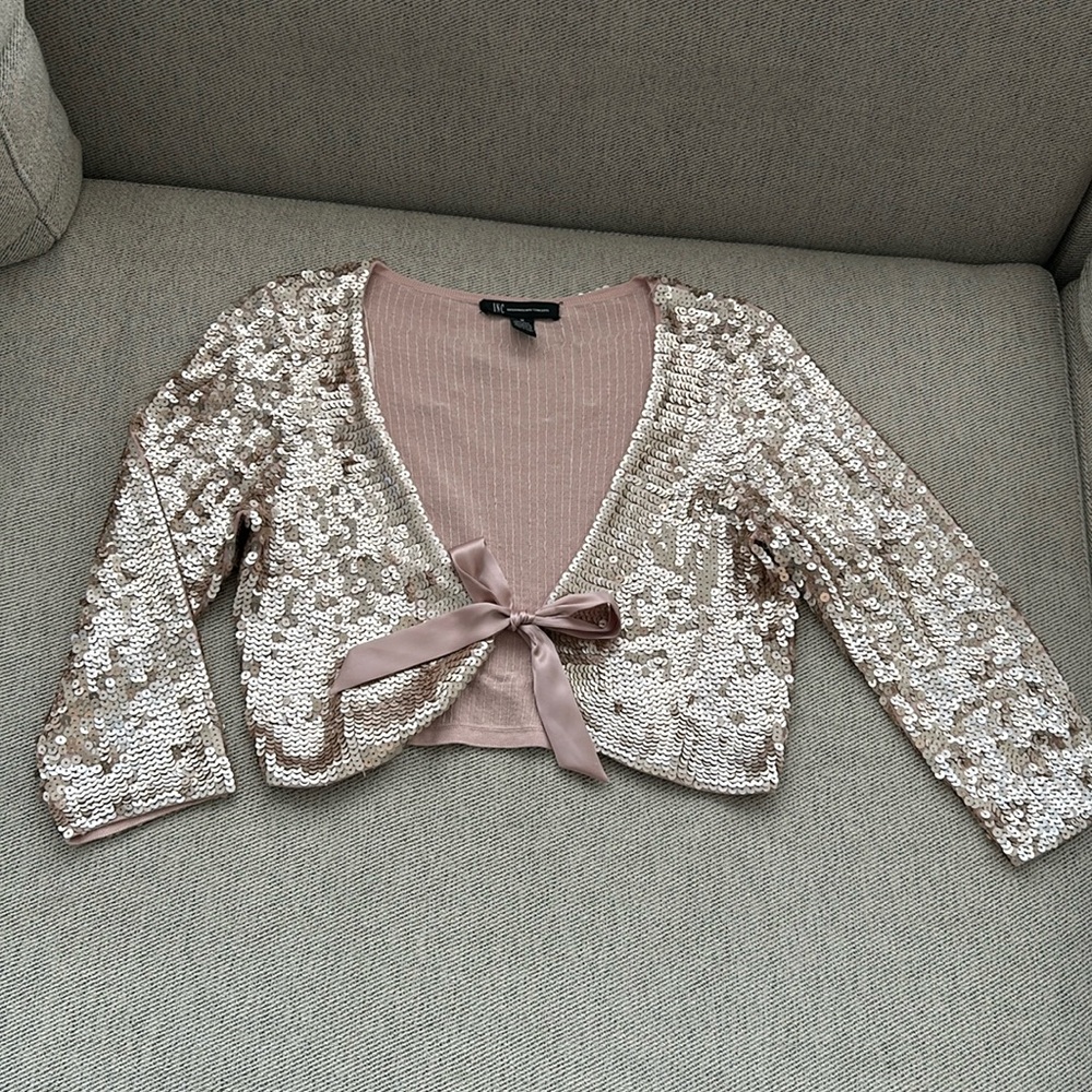 Sequenced Jacket